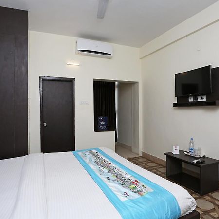 Oyo Stellar Resort 布巴内什瓦尔 外观 照片
