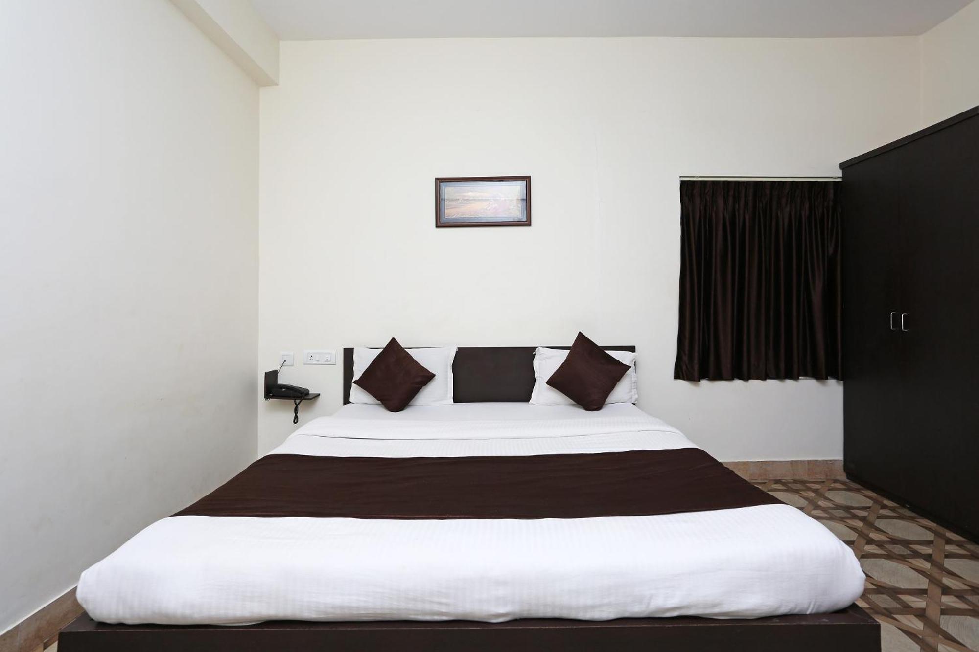 Oyo Stellar Resort 布巴内什瓦尔 外观 照片