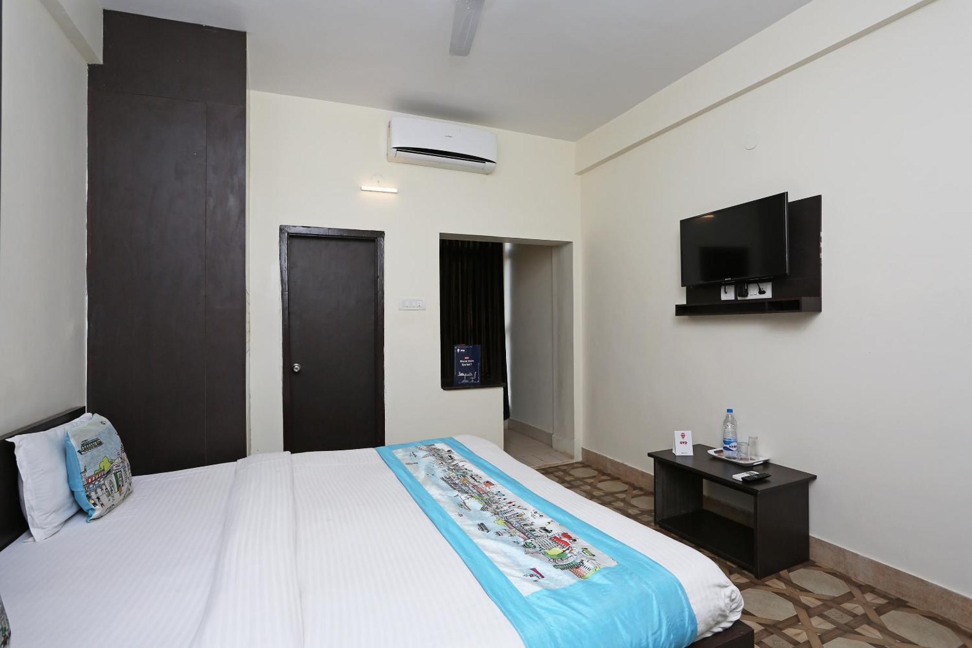 Oyo Stellar Resort 布巴内什瓦尔 外观 照片